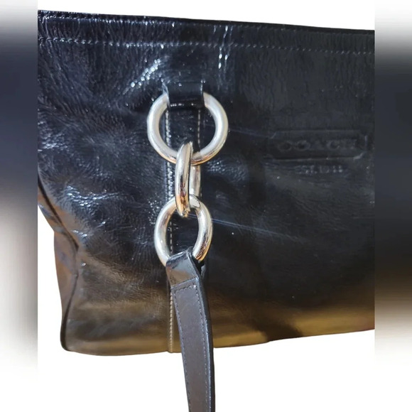 Coach Gallery F12839 Black Patent Leather Shoulder Tote – Turnlock Side Pockets - Picture 11 of 16